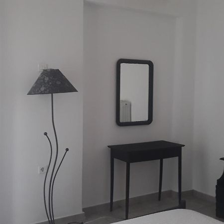 Central Apartments Eretria Exterior foto